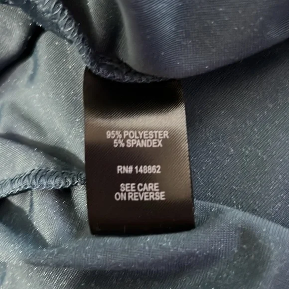 Torrid Velvet Fluted Dress Size 2 - Picture 9 of 10